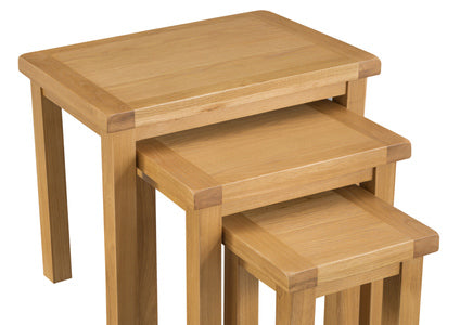 County Oak Nest of 3 Tables