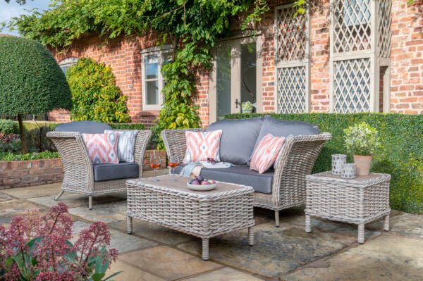 Daro Garden Lounging Chair Barcelona Garden Lounging Chair