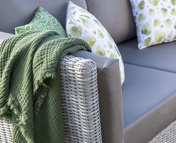 Daro Lounging Garden Sofa Byron Lounging Garden Sofa