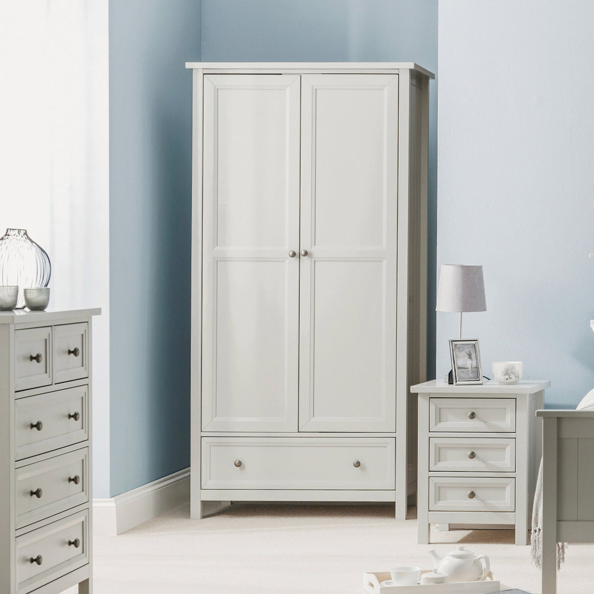 Julian Bowen Wardrobes Maine 2 Door Combination Wardrobe - Dove Grey