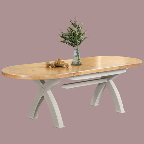 Round & Oval Tables