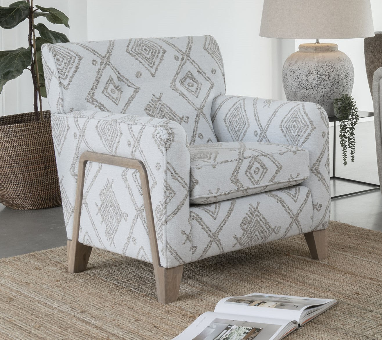 Hugo Accent Chair in Linen Nova Chenille