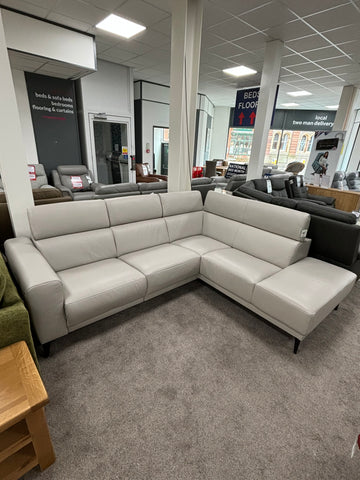 Leather Danish Design Corner Sofa with Recliner