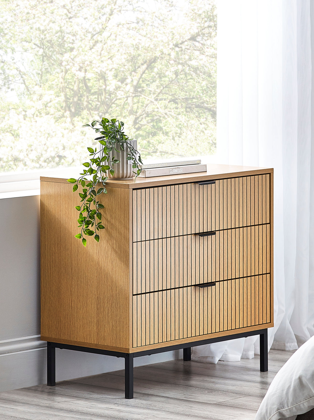 Julian Bowen Chests Sia 3 Drawer Chest