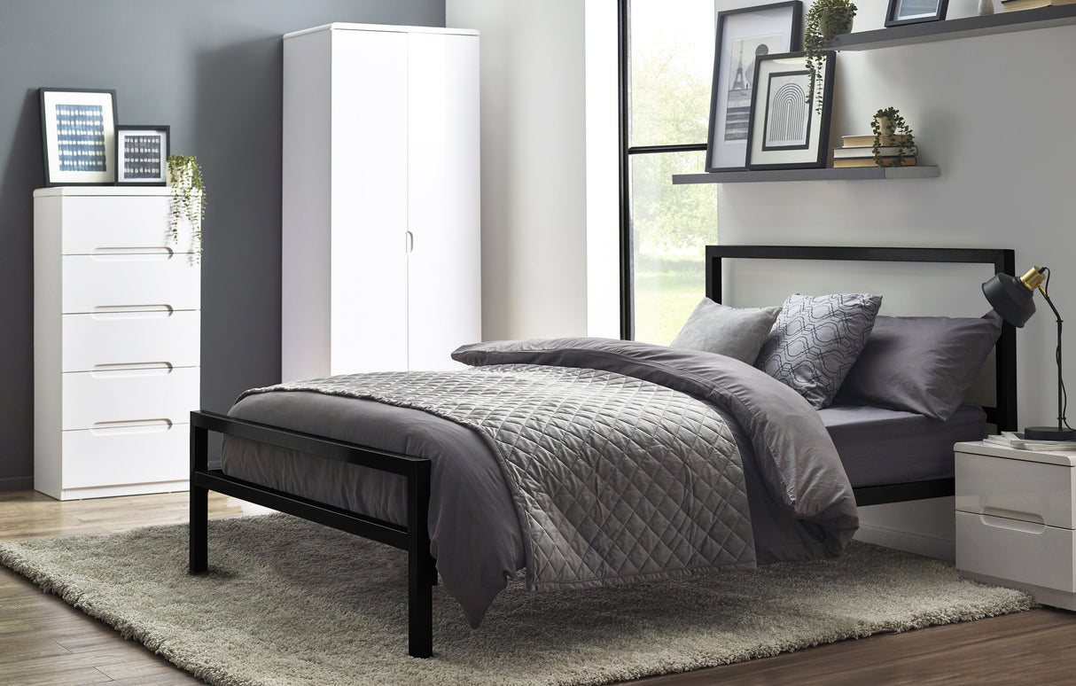 Julian Bowen Bed Soto Metal Bed 135cm - Satin Black