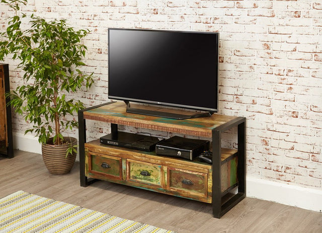 Baumhaus TV Media Unit Baumhaus Urban Chic Television Cabinet