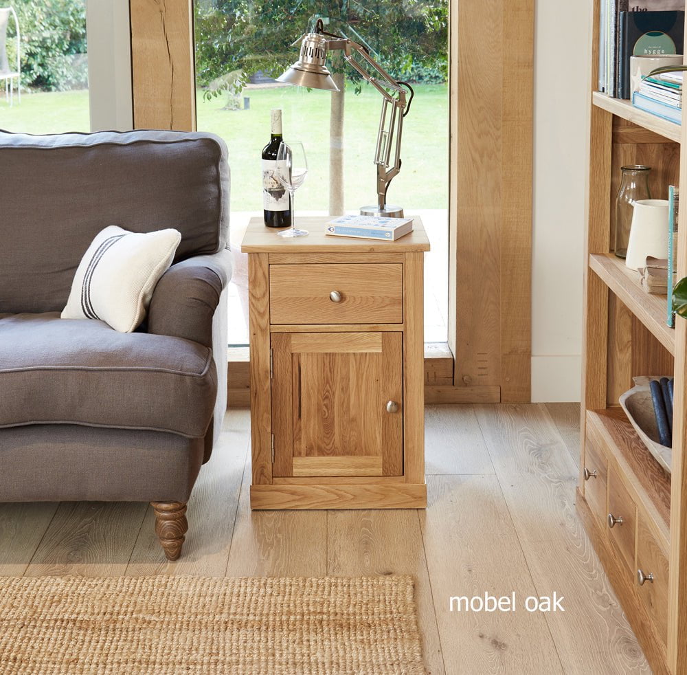 Baumhaus Mobel Oak One Door One Drawer Lamp Table